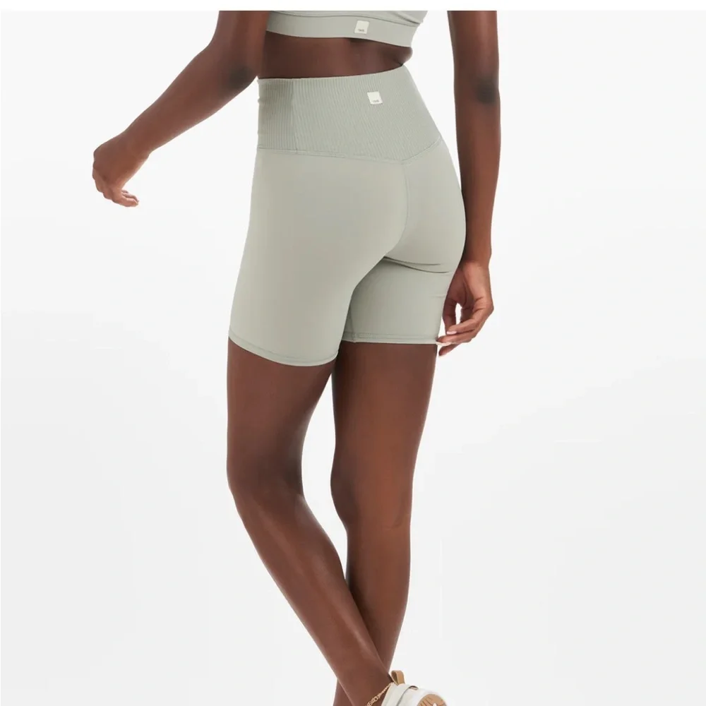 Vuori Rib Studio Short M - Picture 2 of 8